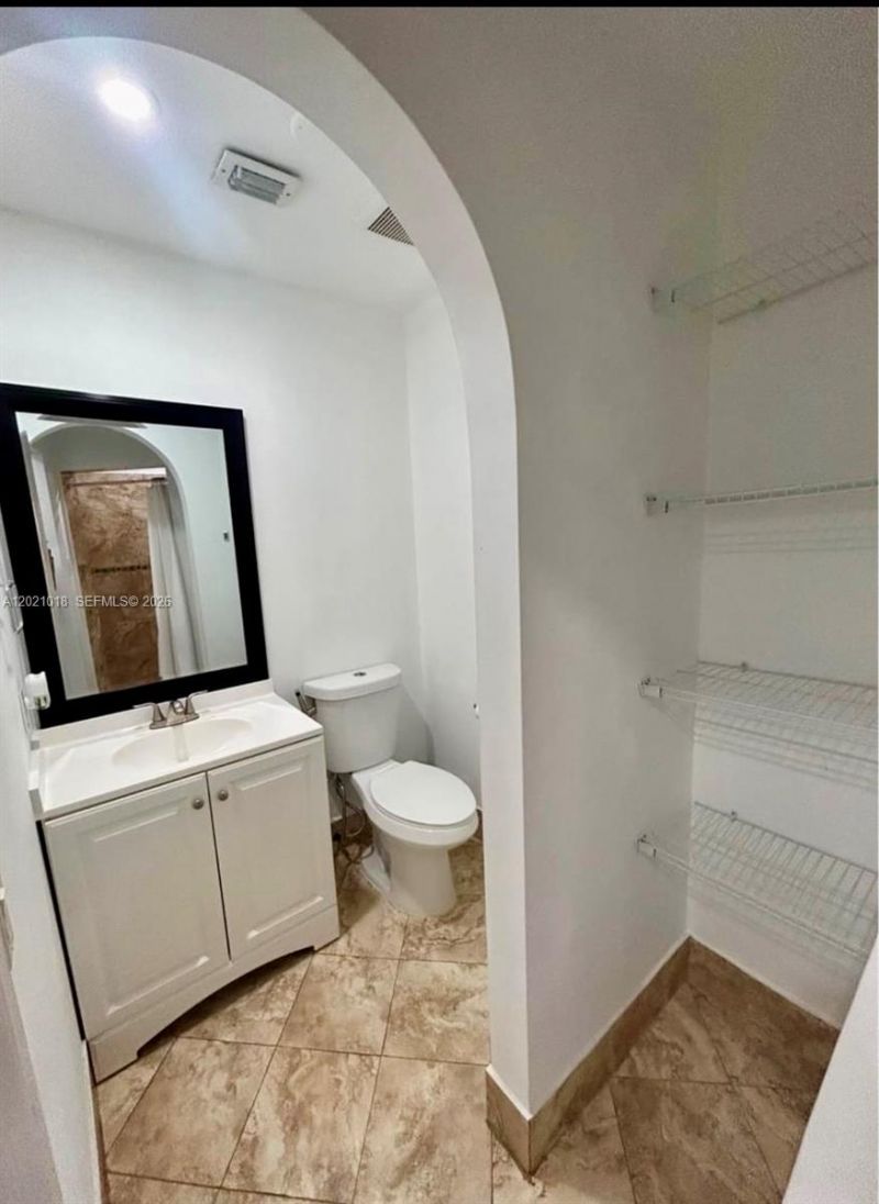 7231 W 29th Way , Hialeah, FL 33018 Photo