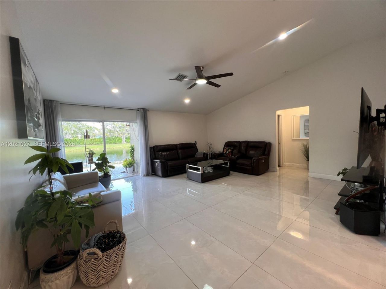 1590 Orion Ln , Weston, FL 33327 Photo