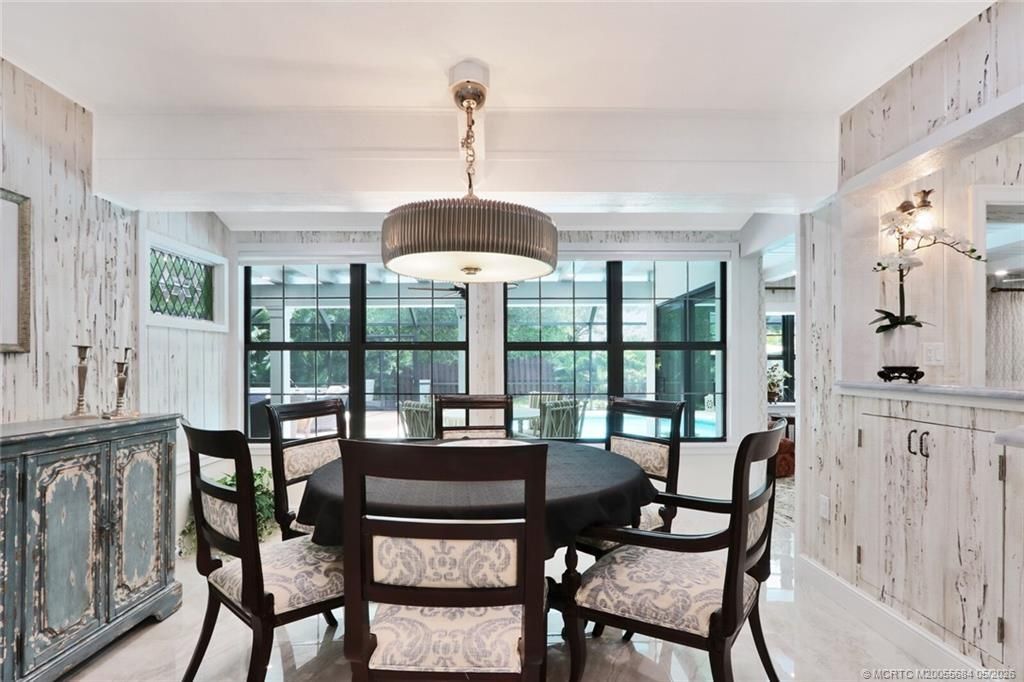 21 Emarita Way, Sewalls Point, FL 34996 Photo