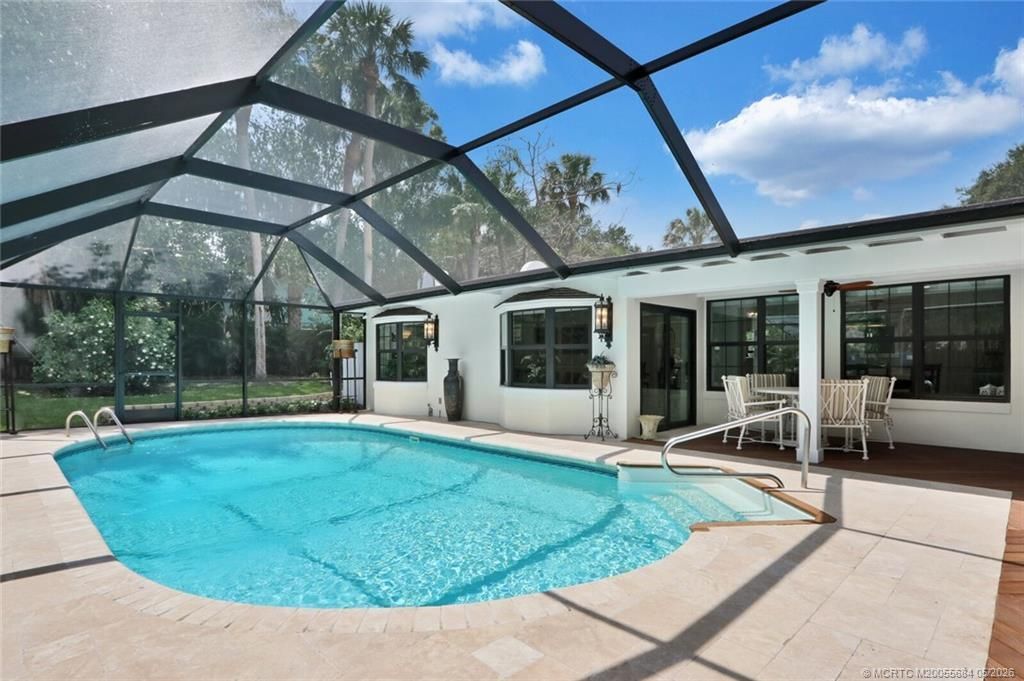 21 Emarita Way, Sewalls Point, FL 34996 Photo