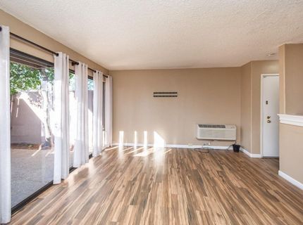 820 E Woodside Ln #2, Unit 2, Sacramento, CA 95825 Photo