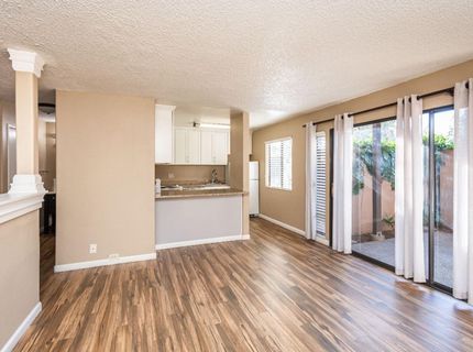 820 E Woodside Ln #2, Unit 2, Sacramento, CA 95825 Photo