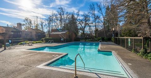 820 E Woodside Ln #2, Unit 2, Sacramento, CA 95825 Photo
