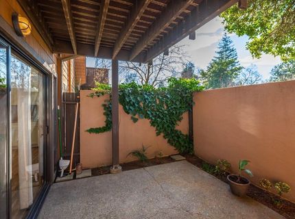 820 E Woodside Ln #2, Unit 2, Sacramento, CA 95825 Photo
