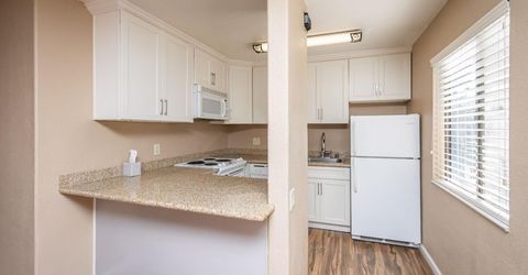 820 E Woodside Ln #2, Unit 2, Sacramento, CA 95825 Photo
