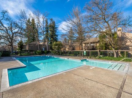 820 E Woodside Ln #2, Unit 2, Sacramento, CA 95825 Photo