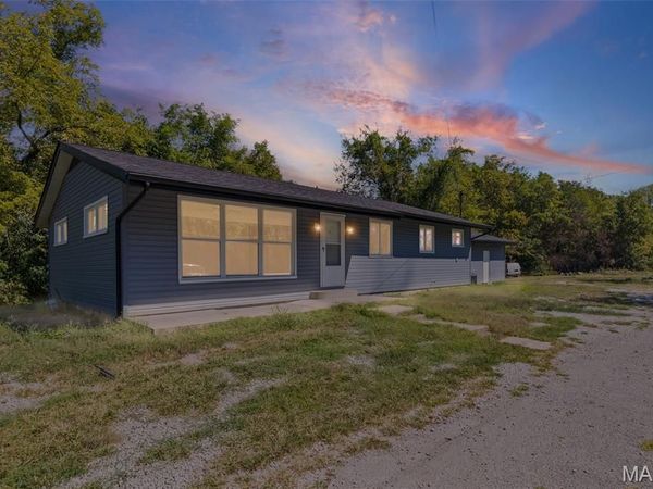 1226 N 71st Street , East St Louis, IL 62203