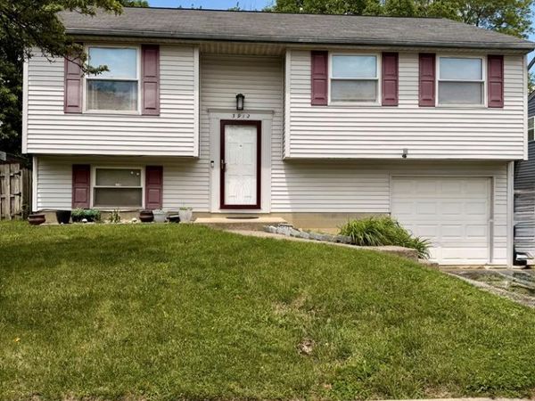 3912 Farm Brook, Columbus, OH 43204