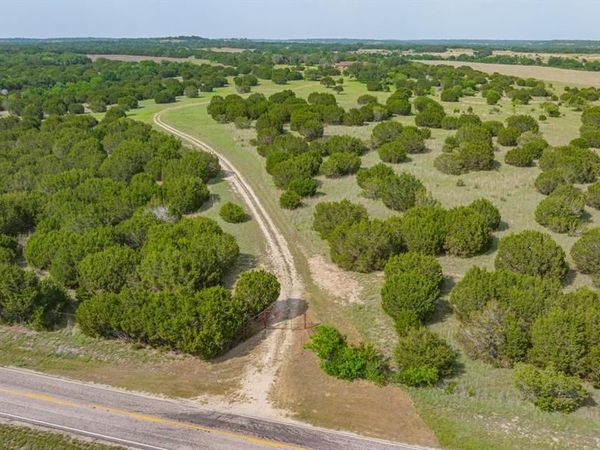 5544 FM 927 , Walnut Springs, TX 76690