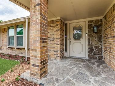 3305 Wayland Drive, Fort Worth, TX 76133