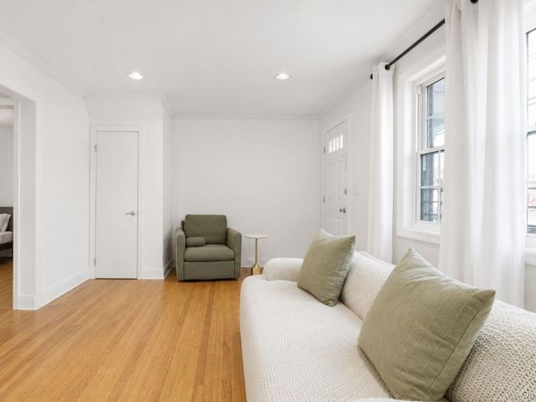 224-08 Horace Harding , Unit Lower, Oakland Gardens, NY 11364