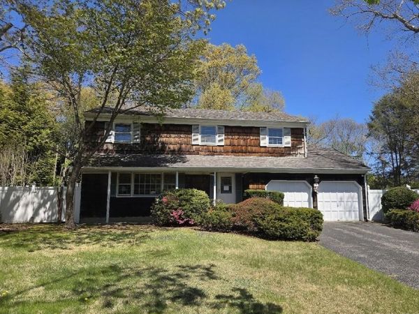 7 Michael Place , Nesconset, NY 11767