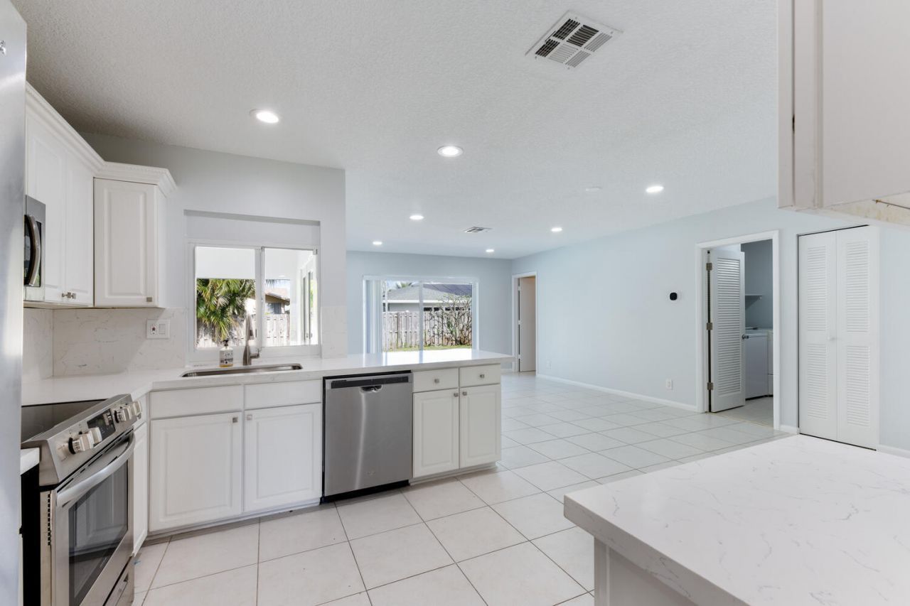 4695 Brandywine Drive, Boca Raton, FL 33487 Photo