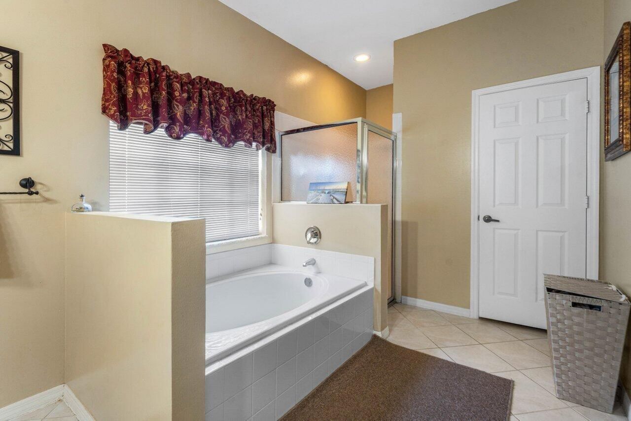 11302 Edgewater Circle, Wellington, FL 33414 Photo
