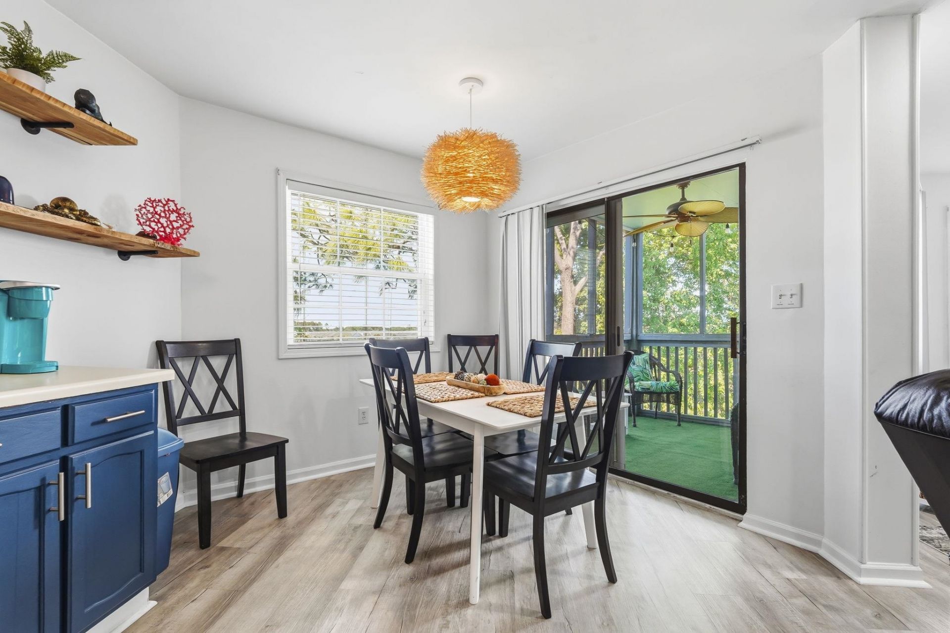 1500 Cenith Dr. Photo 12