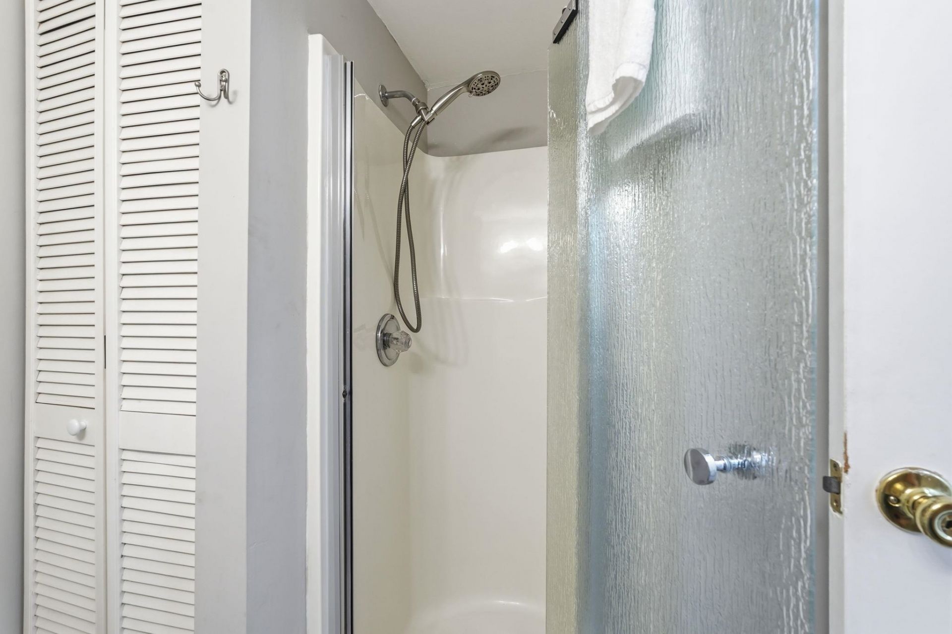 1500 Cenith Dr. Photo 21