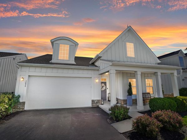 7052 Inchcape Lane , Unit 12, Dublin, OH 43016