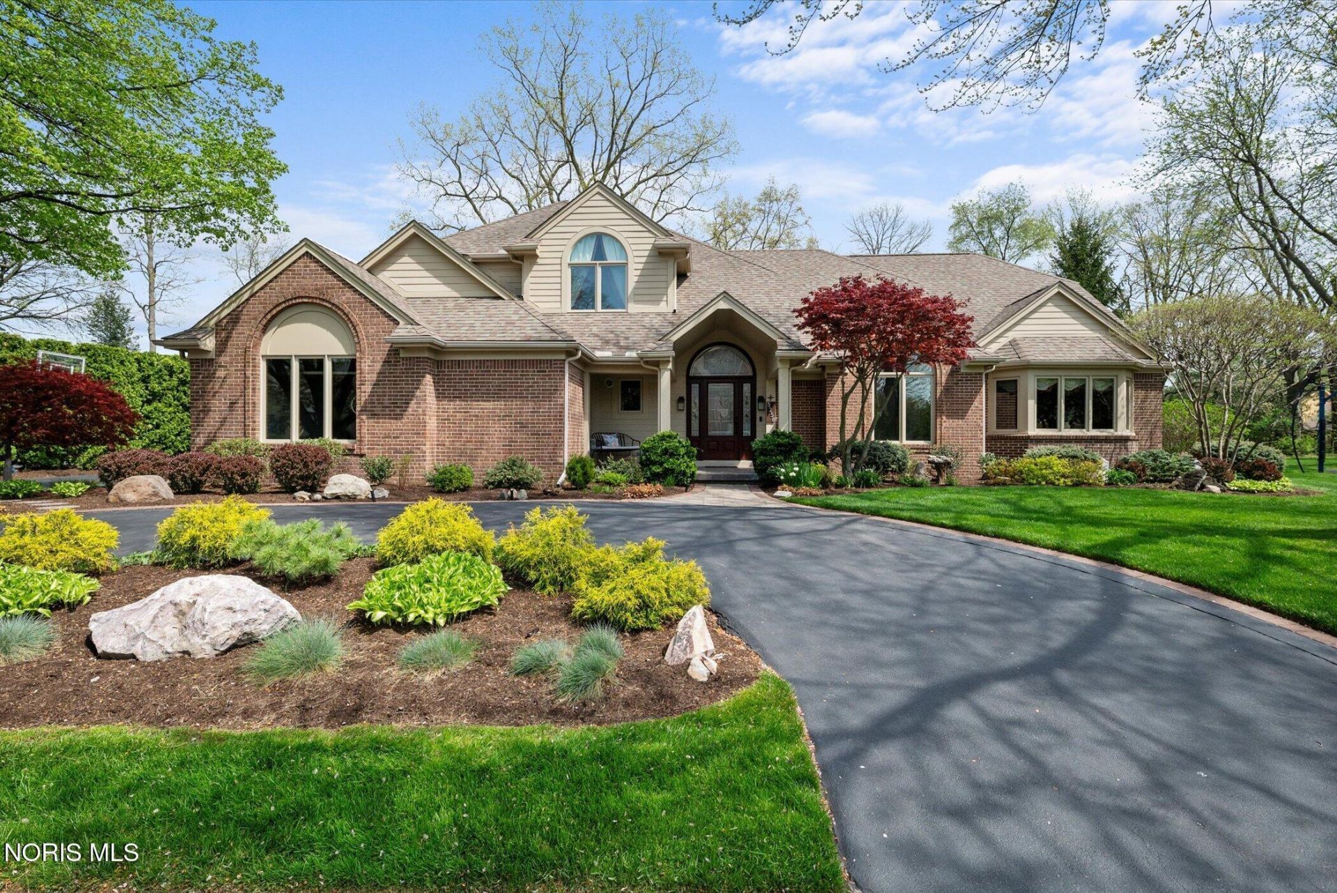 5258 Rymoor Drive , Sylvania, OH 43560 Main Photo