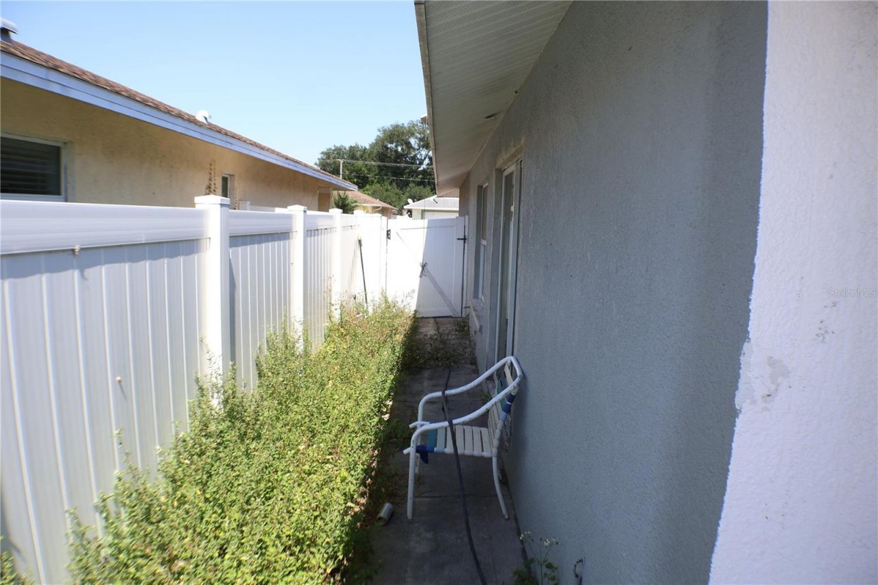 2002 Peaceful Palm Street, Ruskin, FL 33570 Photo