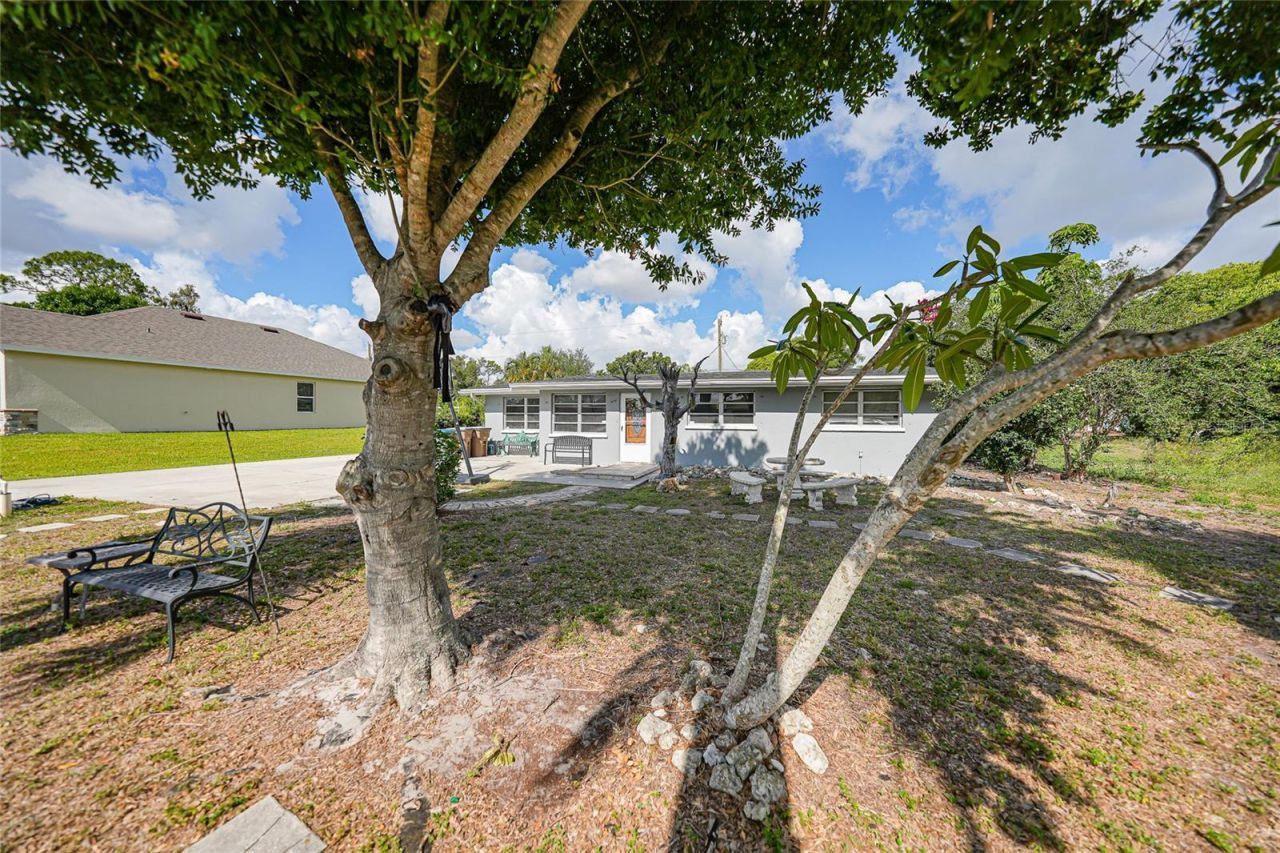 1201 Alabar Lane, Cape Coral, FL 33909 Photo