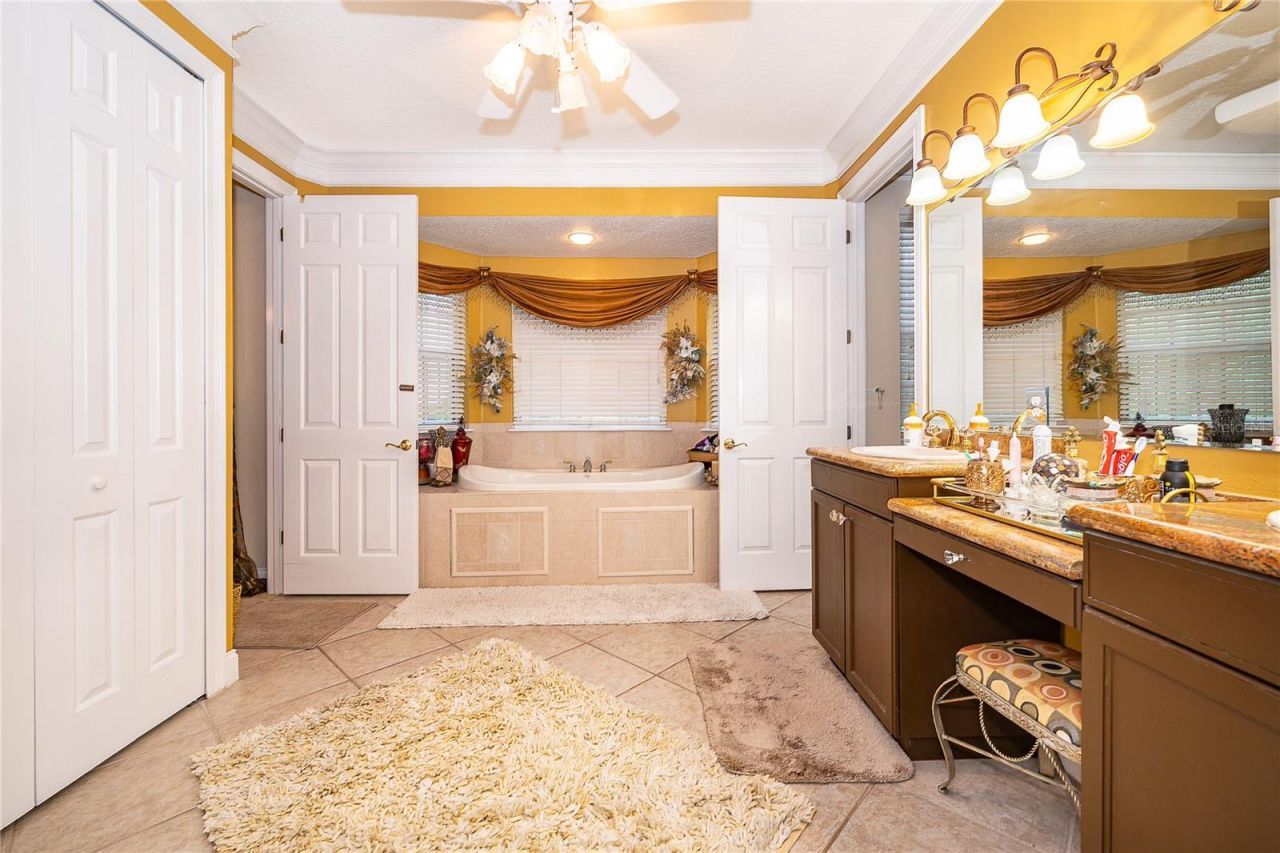 5948 Lakeville Road, Orlando, FL 32818 Photo