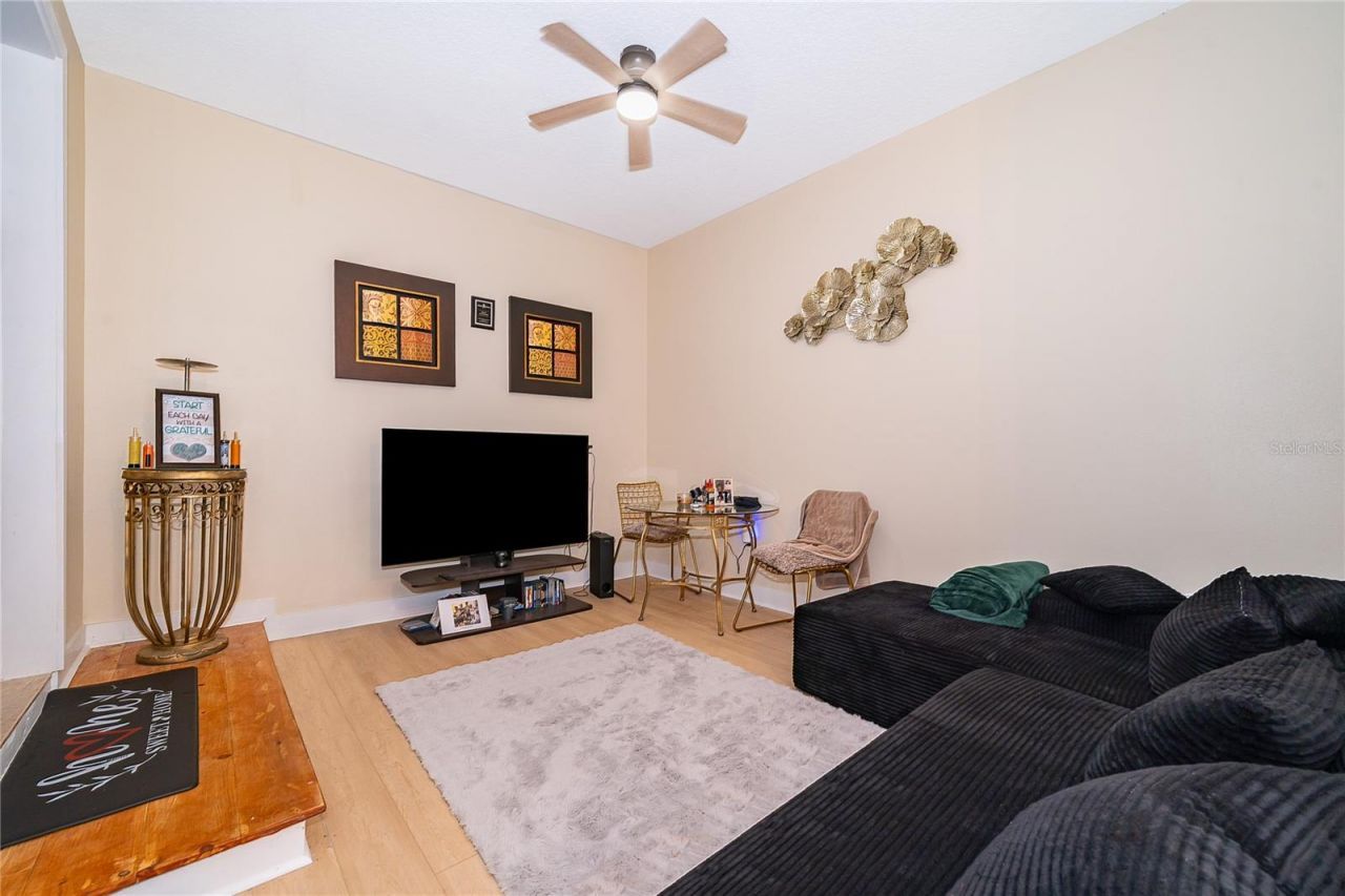 5948 Lakeville Road, Orlando, FL 32818 Photo