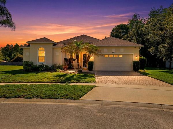 8724 PRESTON WOODS COURT , LAND O LAKES, FL 34638