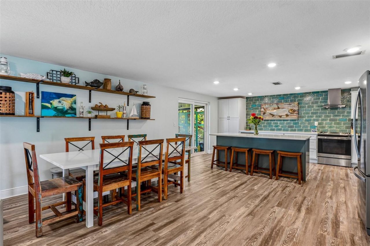 801 Flamingo Drive, Apollo Beach, FL 33572 Photo