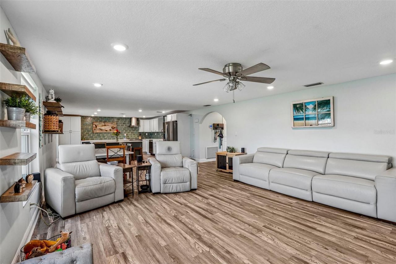 801 Flamingo Drive, Apollo Beach, FL 33572 Photo