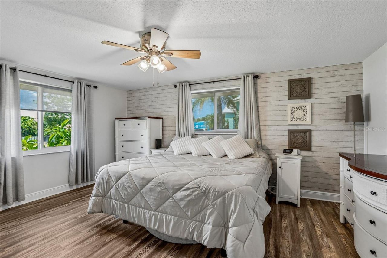 801 Flamingo Drive, Apollo Beach, FL 33572 Photo