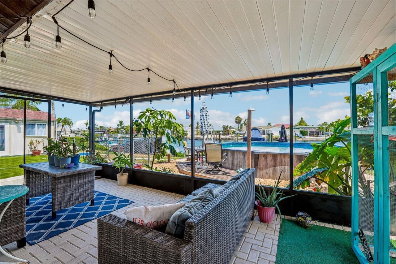 801 Flamingo Drive, Apollo Beach, FL 33572 Photo