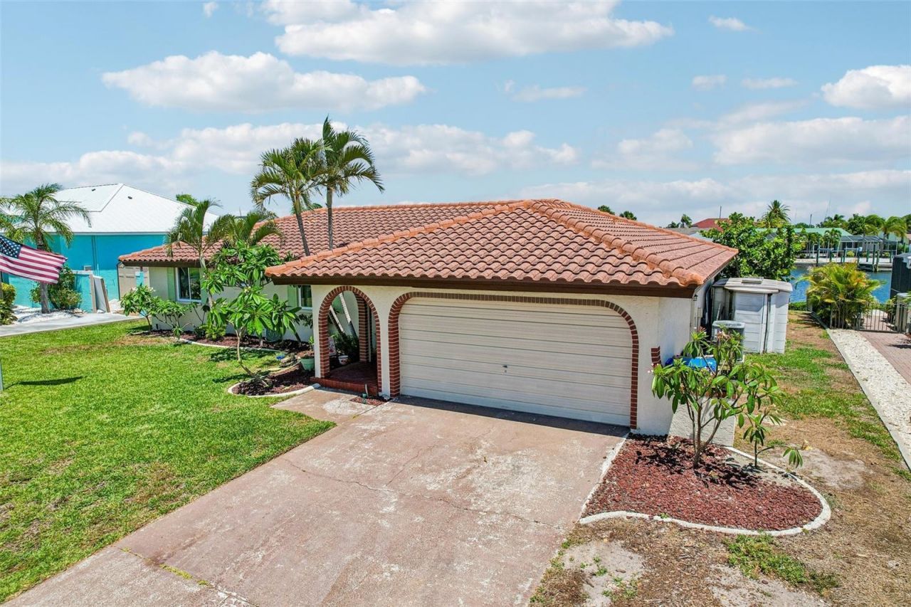 801 Flamingo Drive, Apollo Beach, FL 33572 Photo