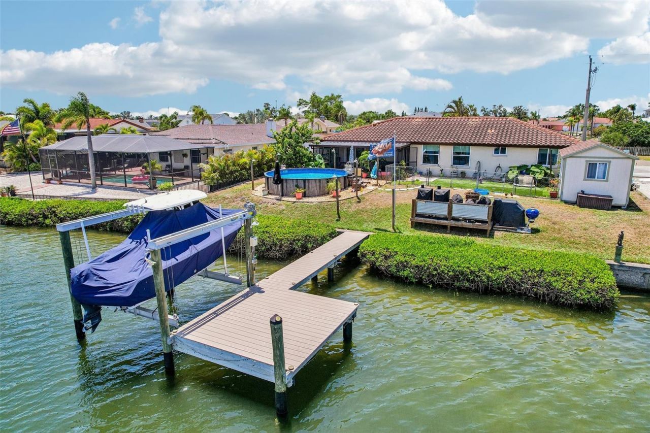801 Flamingo Drive, Apollo Beach, FL 33572 Photo