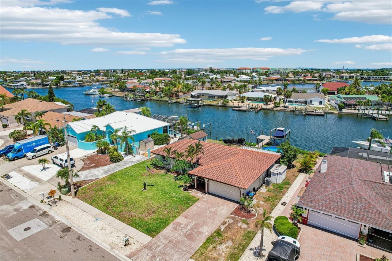 801 Flamingo Drive, Apollo Beach, FL 33572 Photo