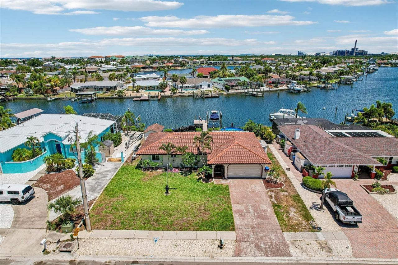 801 Flamingo Drive, Apollo Beach, FL 33572 Photo
