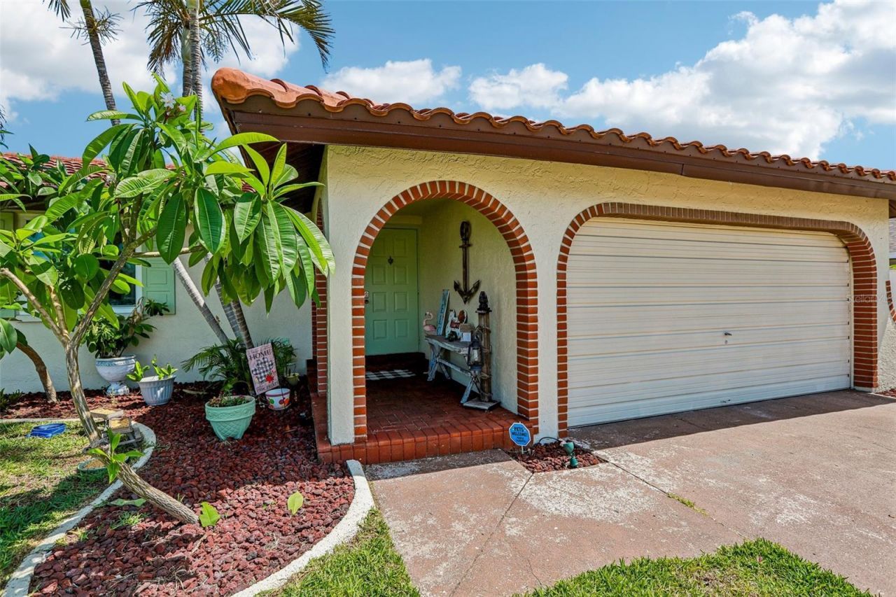 801 Flamingo Drive, Apollo Beach, FL 33572 Photo