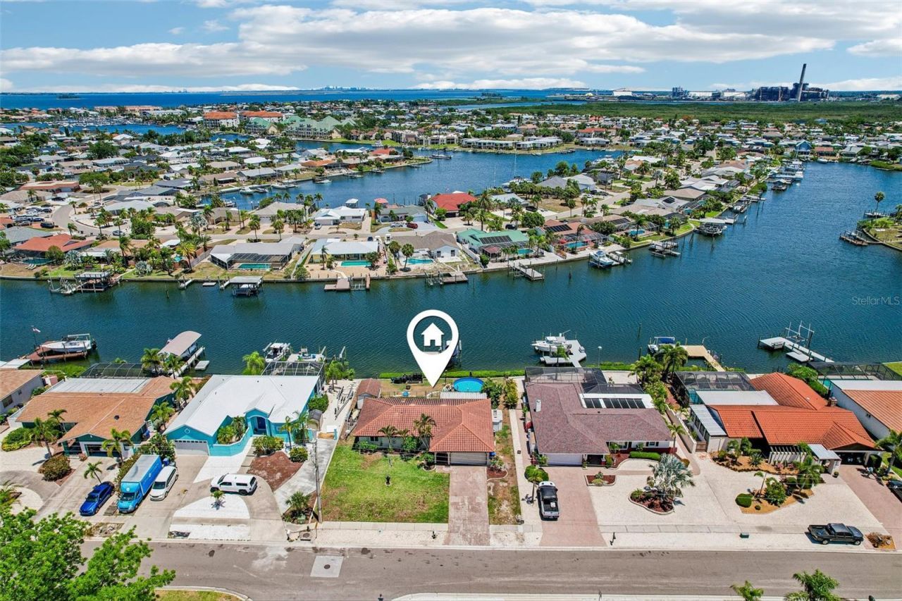 801 Flamingo Drive, Apollo Beach, FL 33572 Photo