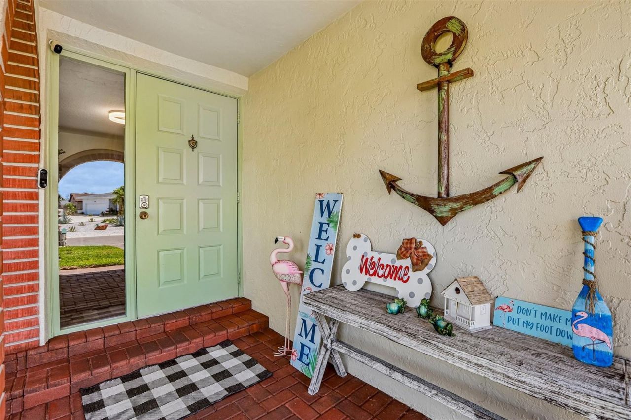 801 Flamingo Drive, Apollo Beach, FL 33572 Photo