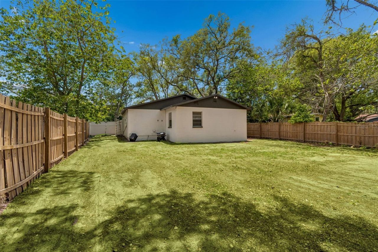 1105 W Yukon Street , Tampa, FL 33604 Photo
