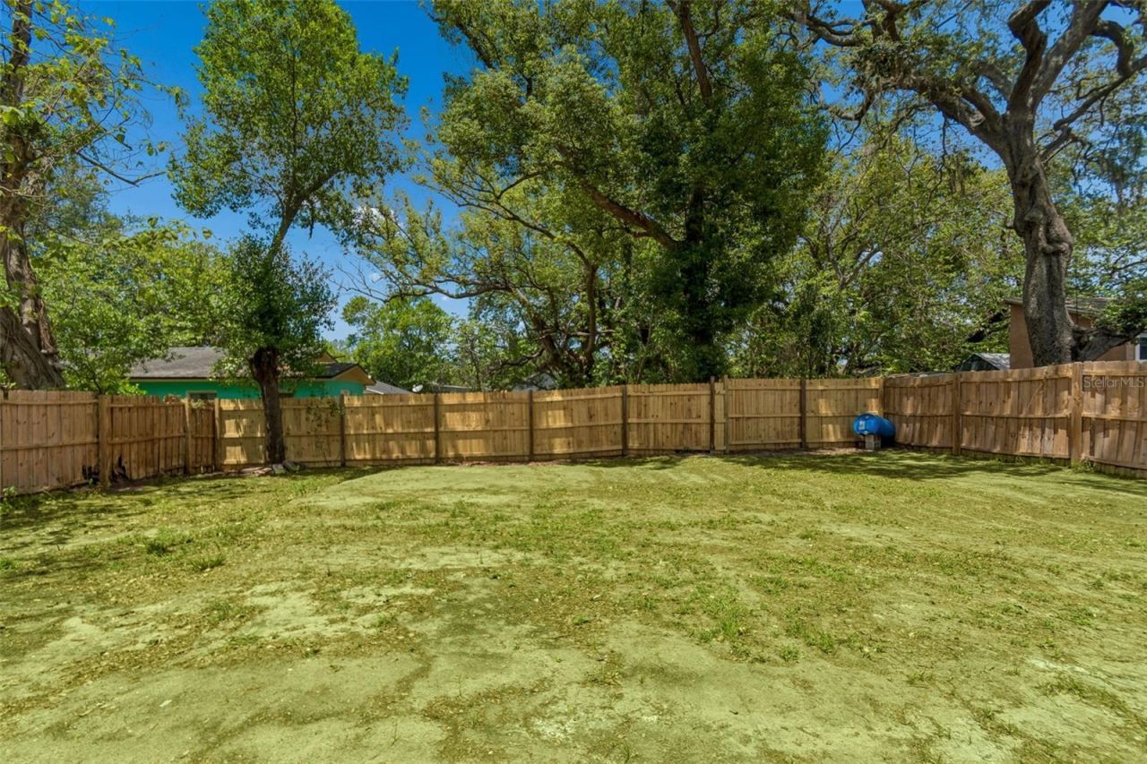 1105 W Yukon Street , Tampa, FL 33604 Photo