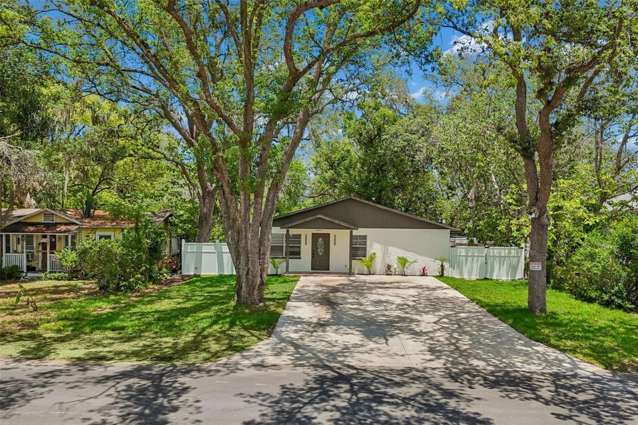 1105 W Yukon Street , Tampa, FL 33604 Photo