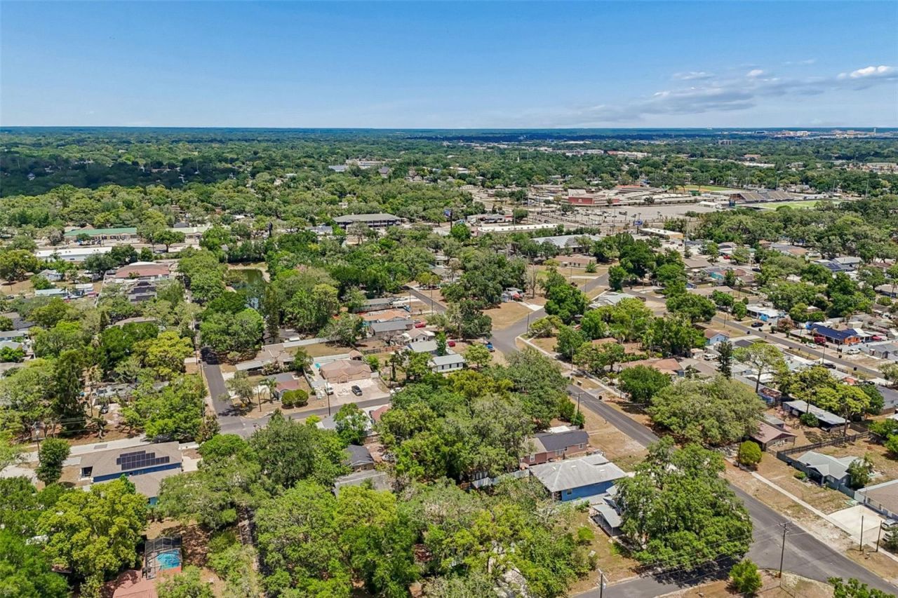 1105 W Yukon Street , Tampa, FL 33604 Photo