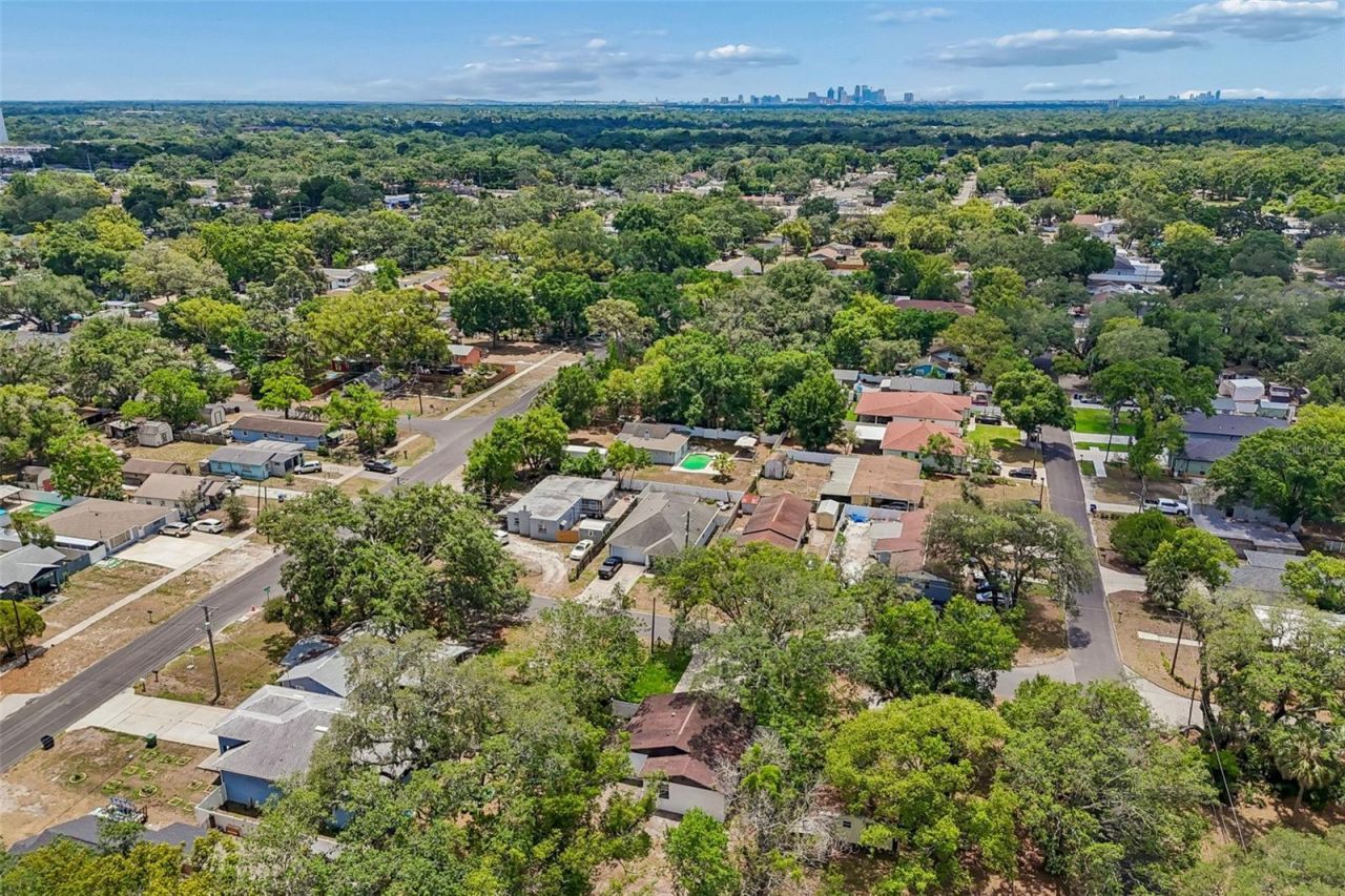 1105 W Yukon Street , Tampa, FL 33604 Photo