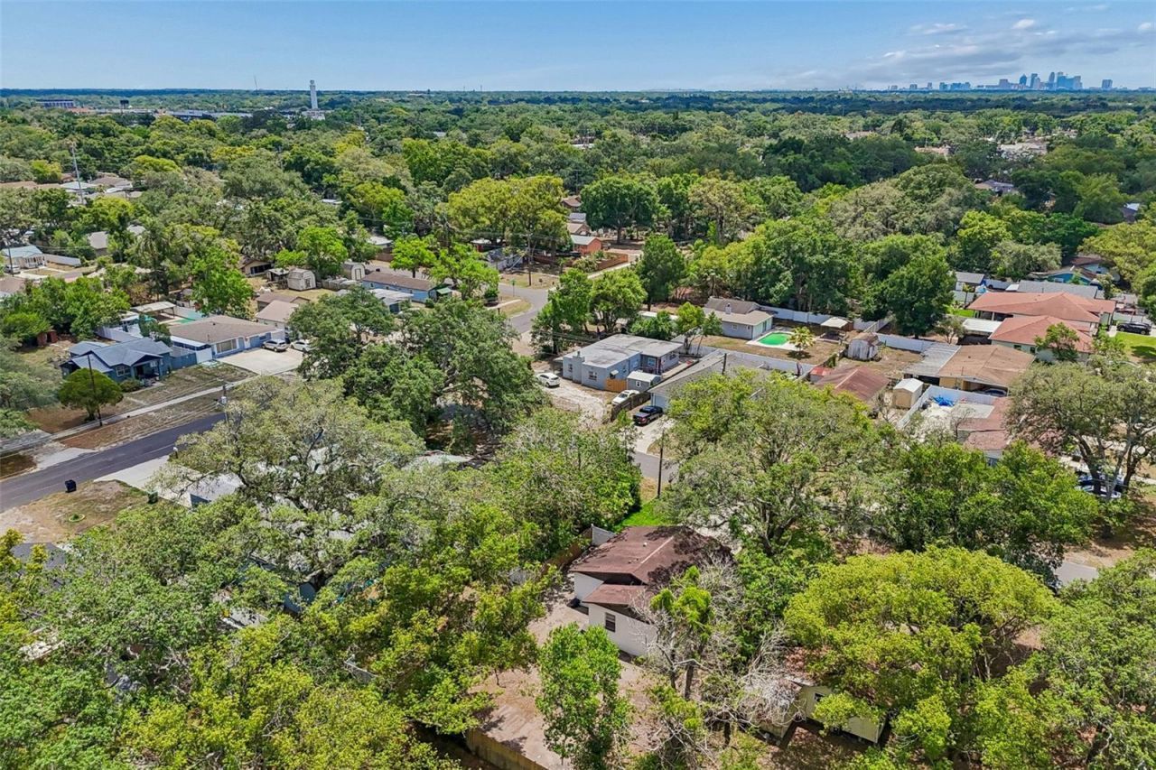 1105 W Yukon Street , Tampa, FL 33604 Photo