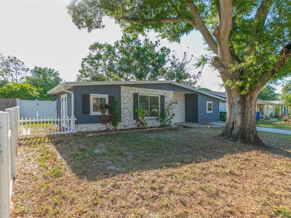 6321 S RENELLIE COURT , TAMPA, FL 33616