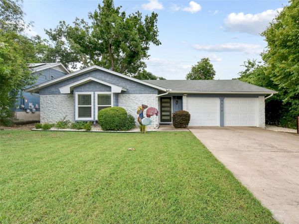 3013 Rogge LN, Austin, TX 78723