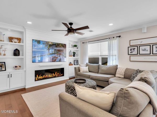 34 Marlin Court, Bayville, NJ 08721