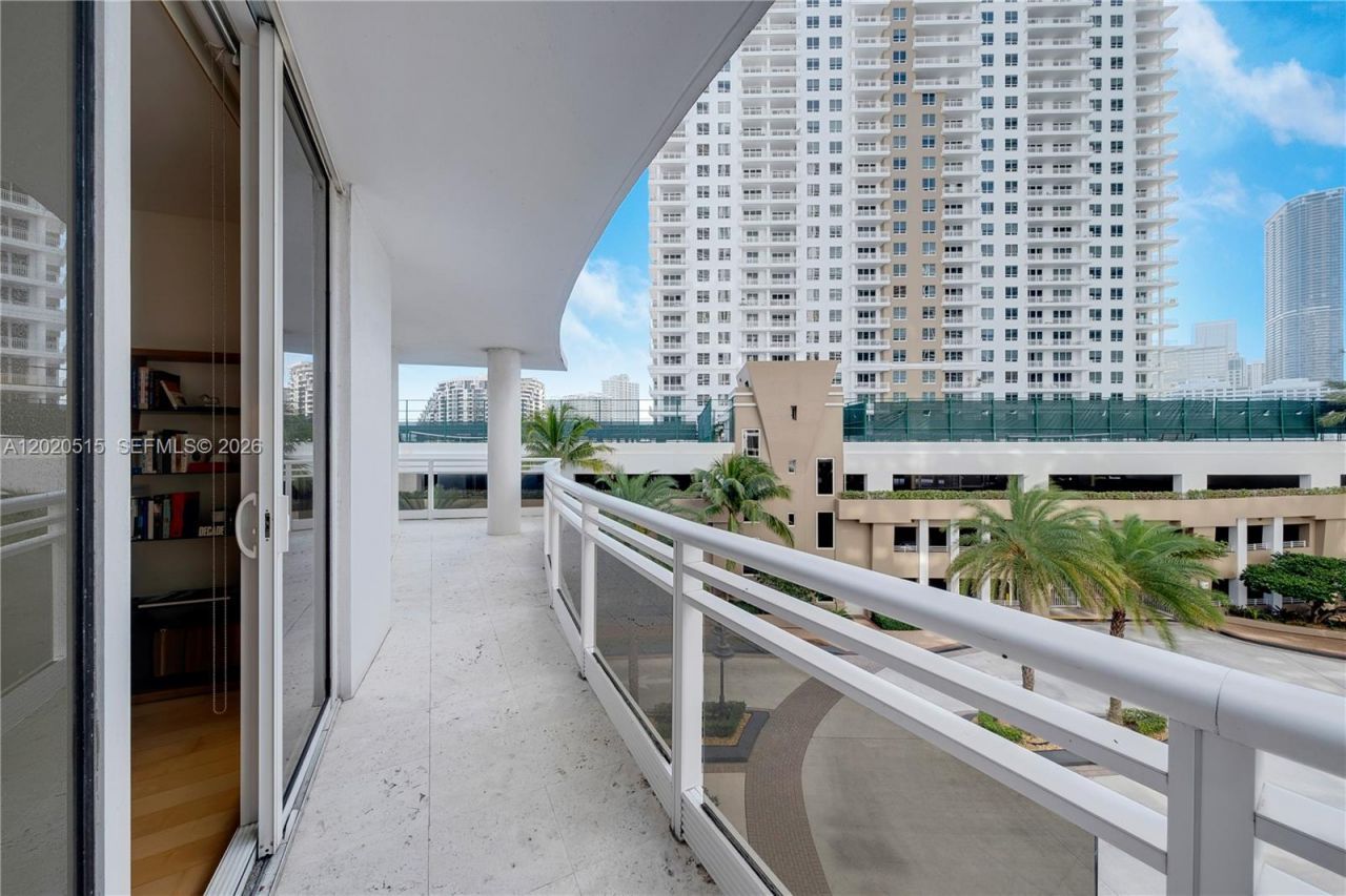 901 Brickell Key Blvd , Unit 609, Miami, FL 33131 Photo