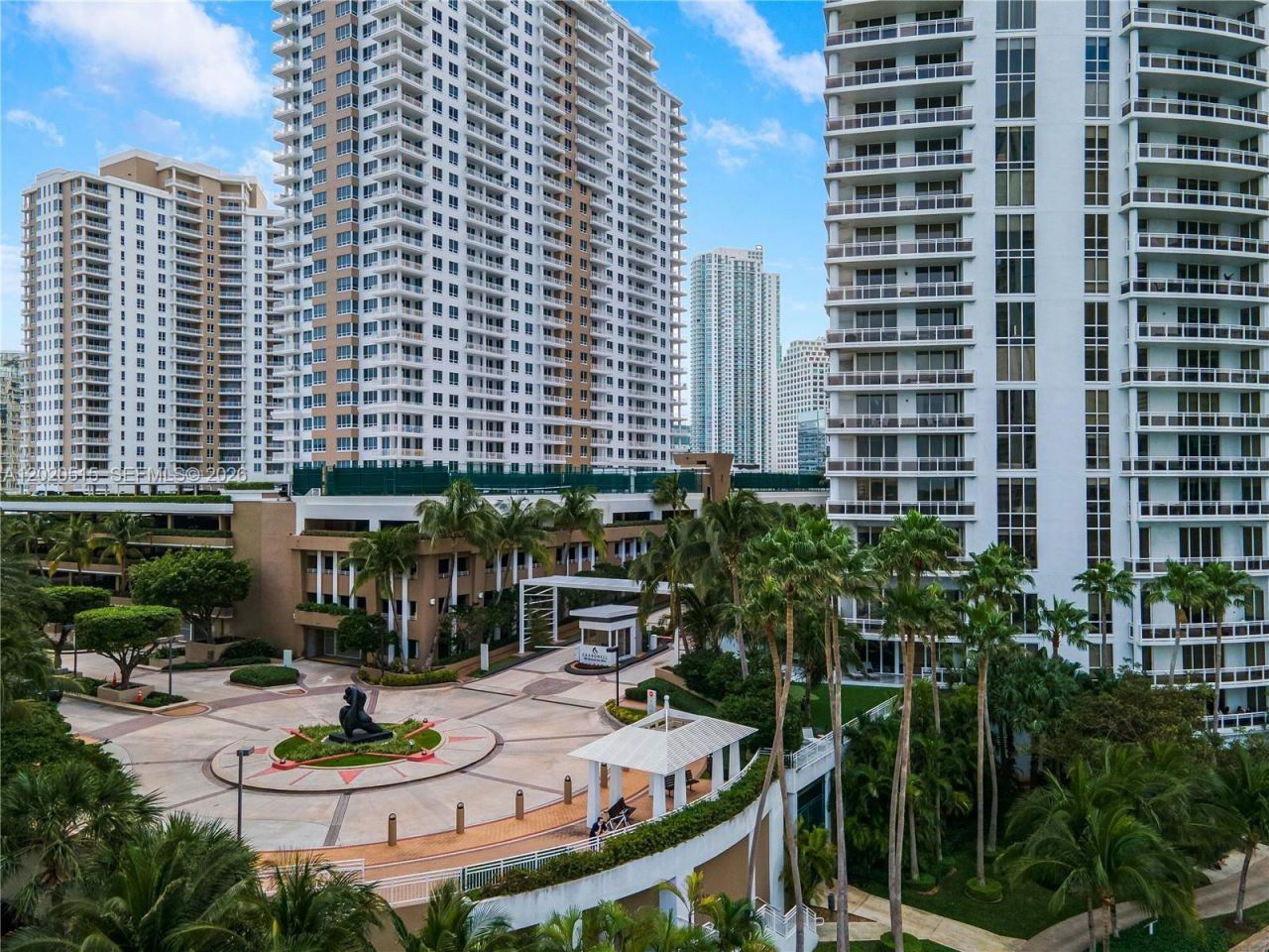 901 Brickell Key Blvd , Unit 609, Miami, FL 33131 Photo