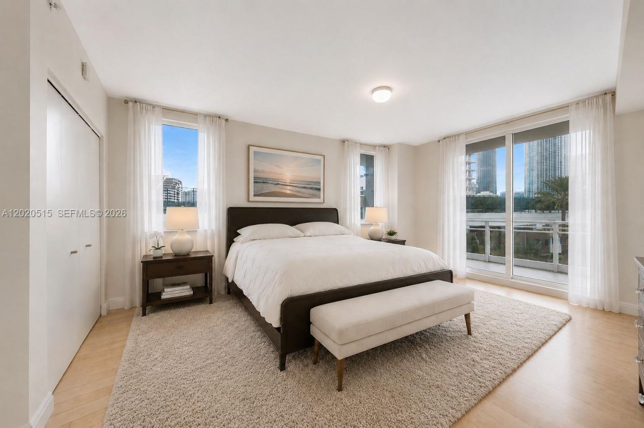 901 Brickell Key Blvd, Unit 609, Miami, FL 33131 Photo